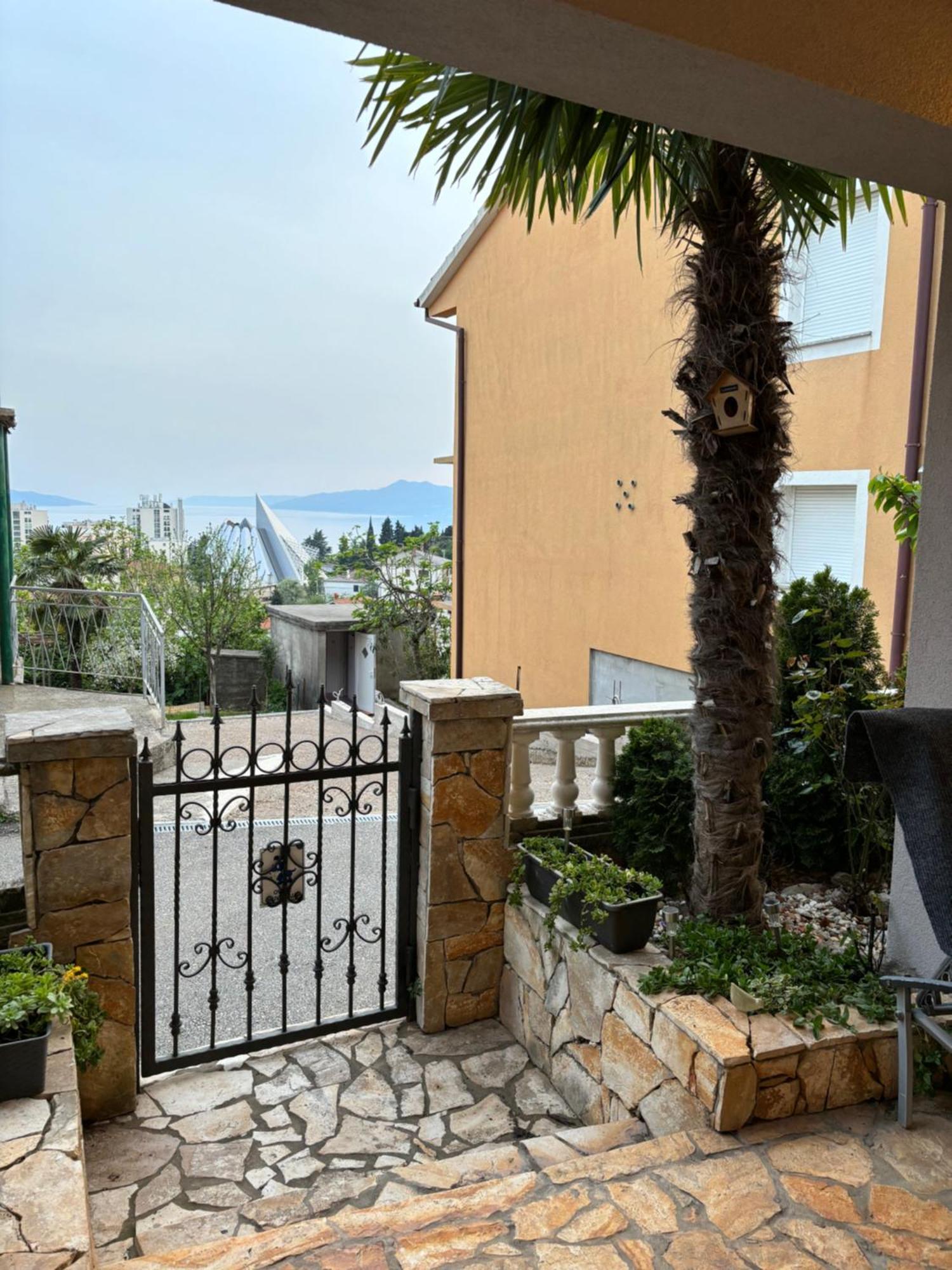 Apartman Edina Rijeka Exterior foto