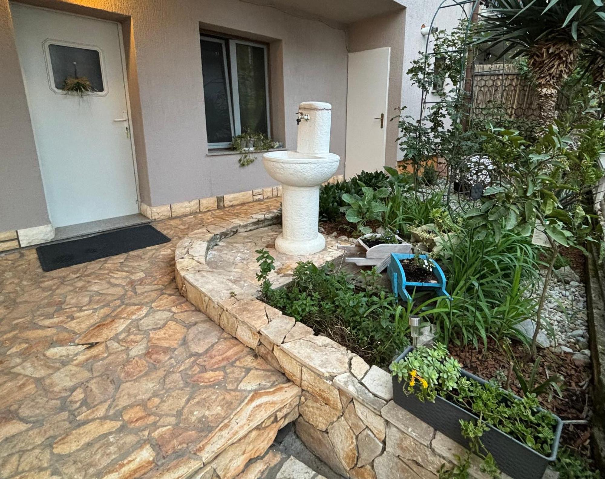 Apartman Edina Rijeka Exterior foto